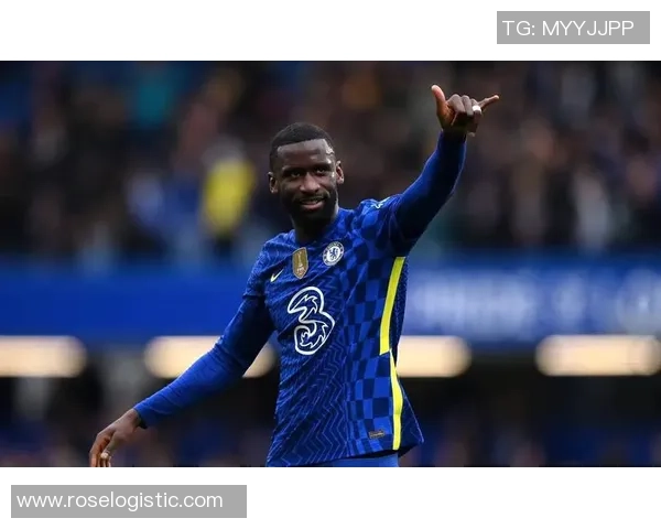 探秘3号著名足球明星的职业生涯与场外生活的精彩瞬间